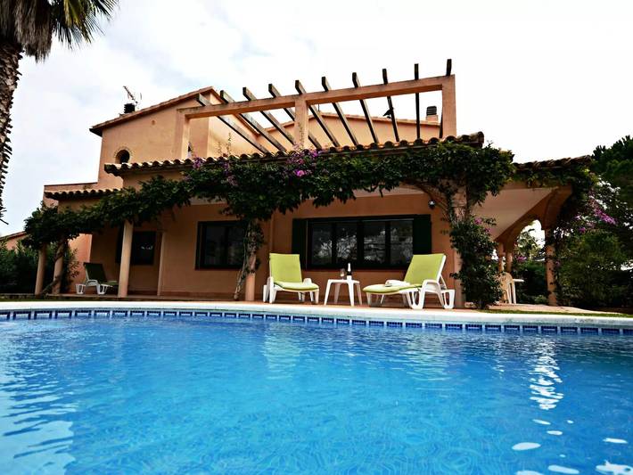 Villa pour 10 personnes, avec jardin, animaux acceptés à Sant Pere Pescador