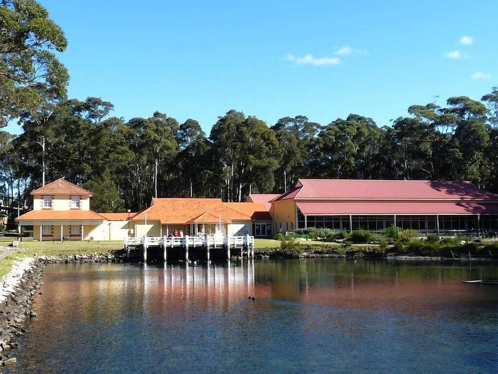 Ganze Wohnung, Husky Oasis - Zentrum Von Huskisson - Ein Nachtaufenthalt Verfügbar in Huskisson, Jervis Bay