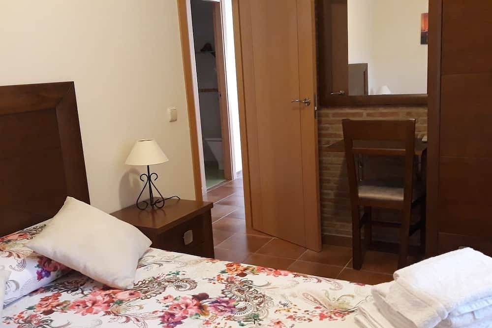 Appartamento intero, Edificio turistico Casa ideale per 6-7 persone. Animali domestici ammessi Garage. in Toledo, Provincia di Toledo