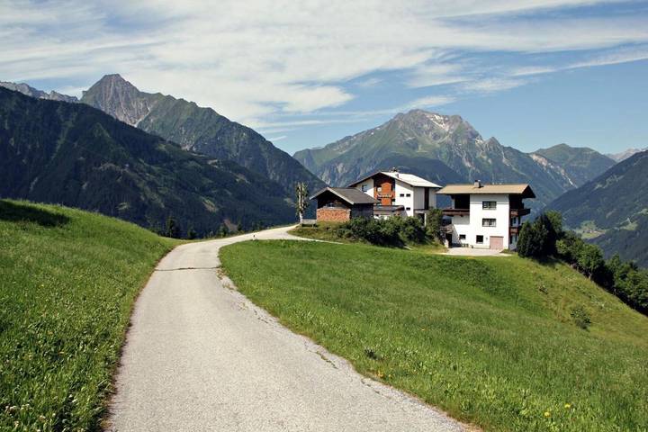 Ferienhaus für 3 Personen, mit Terrasse und Garten sowie Ausblick