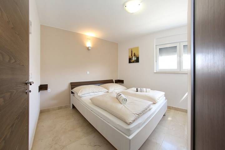 Ganze Wohnung, Sunadria Apartments A1- two bedroom in Strand Kožino, Zadar (Kommun)