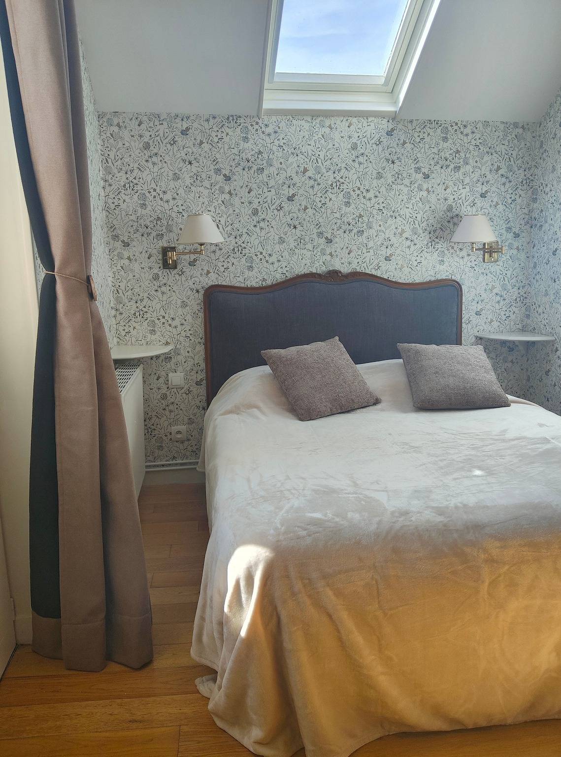 Chambre d’hôtes « Les Soliers - La Tourelle » avec balcon et Wi-Fi in Étretat, Région du Havre