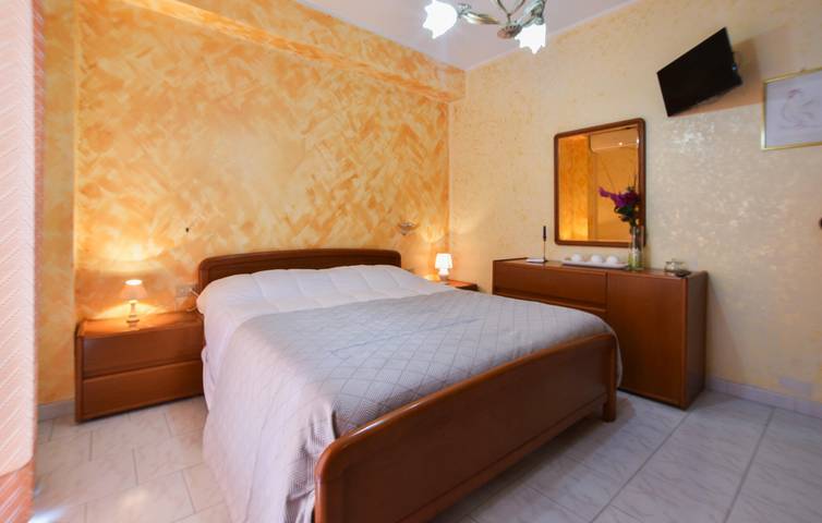 Appartamento intero, Appartamento vista mare con terrazza e parcheggio in Mascali, Catania e dintorni
