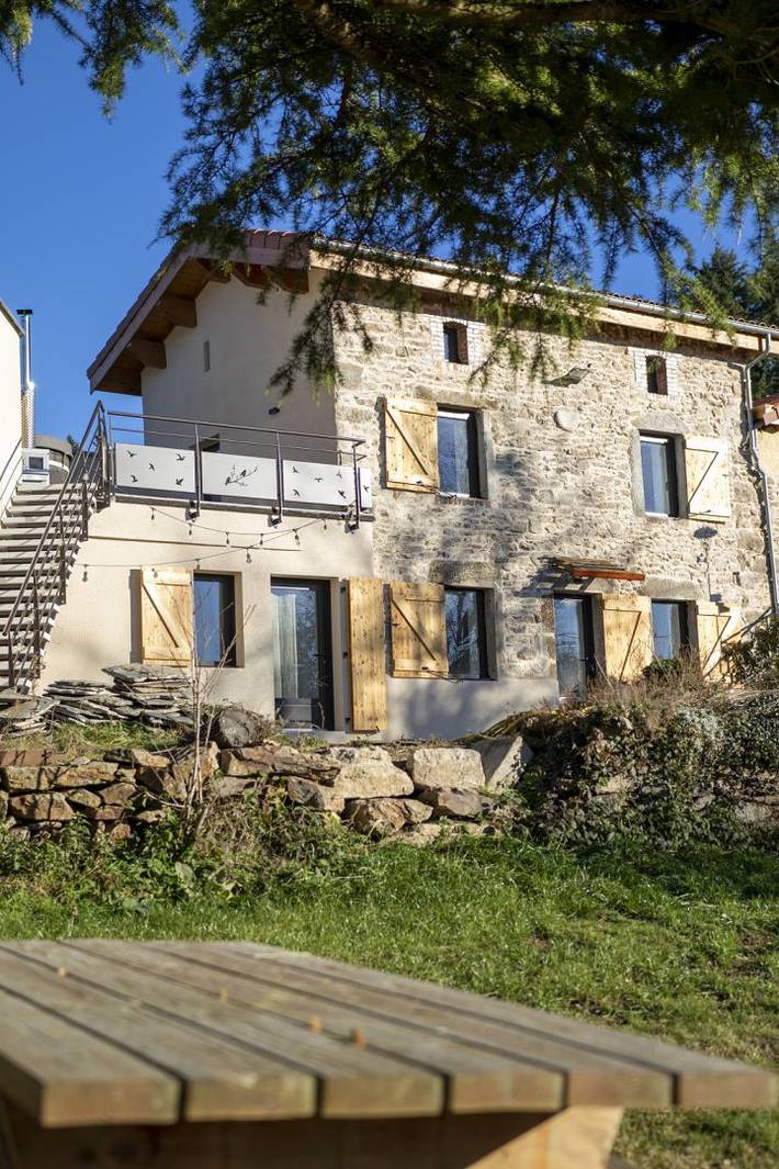 Gîte pour 4 personnes, avec terrasse ainsi que jacuzzi et jardin - 1