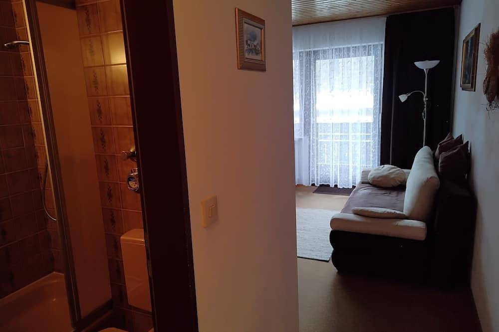 Ganze Wohnung, Das Bergsteigerdorf lädt ein: Ferienwohnung ciao-aschau Klos in Sachrang, Aschau im Chiemgau