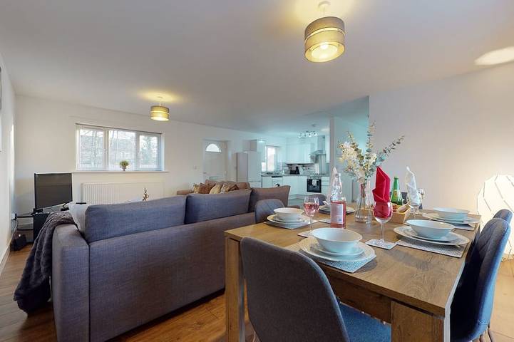 Apartment for 5 people, with Garden in Peterborough