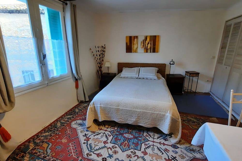 Charmante maison spacieuse avec terrasse privée in Mailhac, Côte méditerranéenne (France)