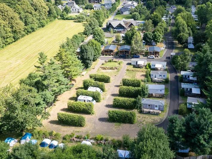 Camping für 2 Personen, mit Sauna und Whirlpool am Puy-de-Dôme