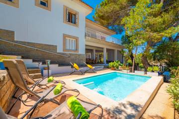 Villa in Can Picafort, Santa Margalida für 8 