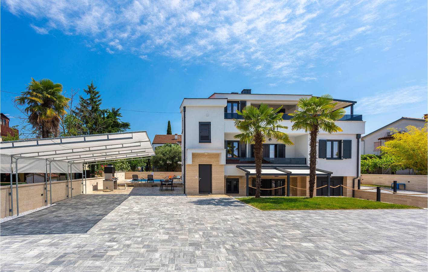 Ganze Ferienwohnung, Ferienwohnung für 5 Personen mit Pool in Malinska, Krk