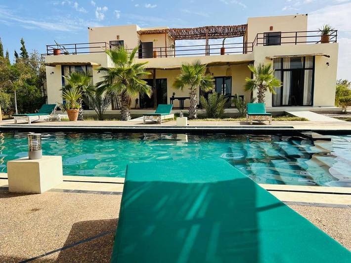 Location de vacances pour 3 personnes, avec jardin et piscine ainsi que terrasse et vue dans Sidi Kaouki