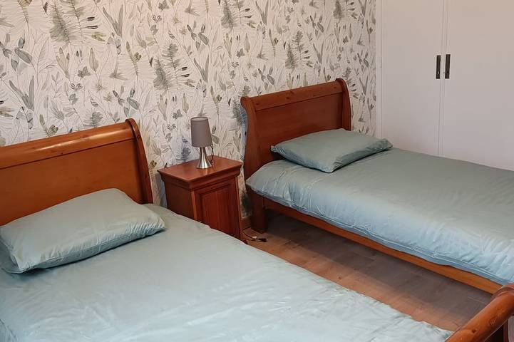 Location de vacances pour 8 personnes, avec jardin à Cahon - 3