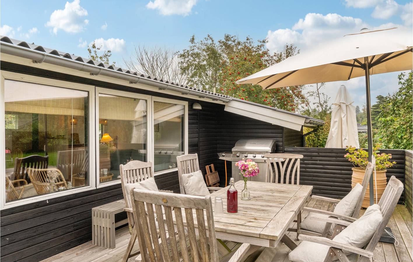 Vacation house for 6 people with yard in Vellerup, Skibby