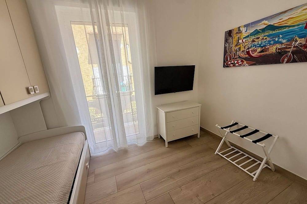 Appartement entier, Casoria: Your Perfect Strategic Base for Exploring Naples in Casoria, Province de Naples