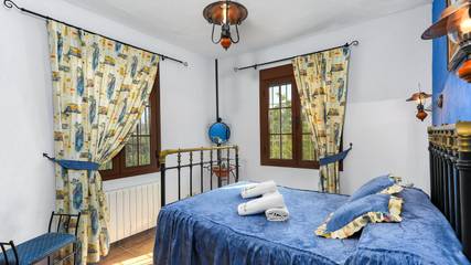 Villa for 8 People in Ronda, Málaga Province, Photo 4