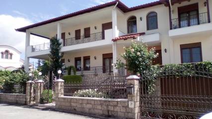 Hôtel pour 3 personnes, avec jardin et vue dans Vergina