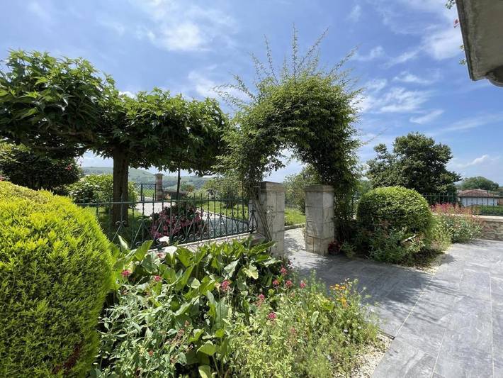 Location de vacances pour 9 personnes, avec jardin, animaux acceptés à Suhescun - 2