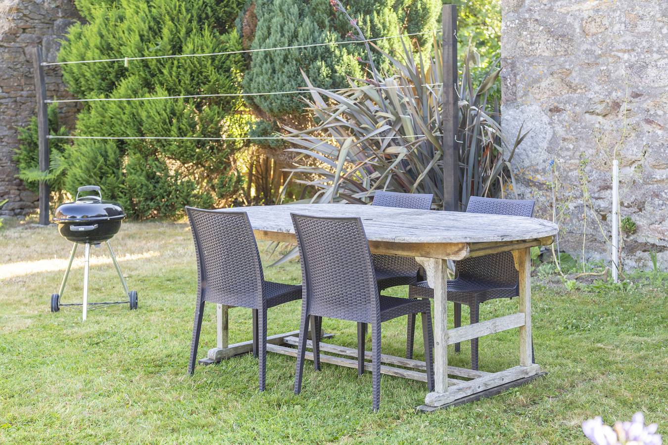 Maison de vacances 'Cheminée, Kerantum, Au Calme' avec jardin partagé et Wi-Fi in Mahalon, Région de Quimper