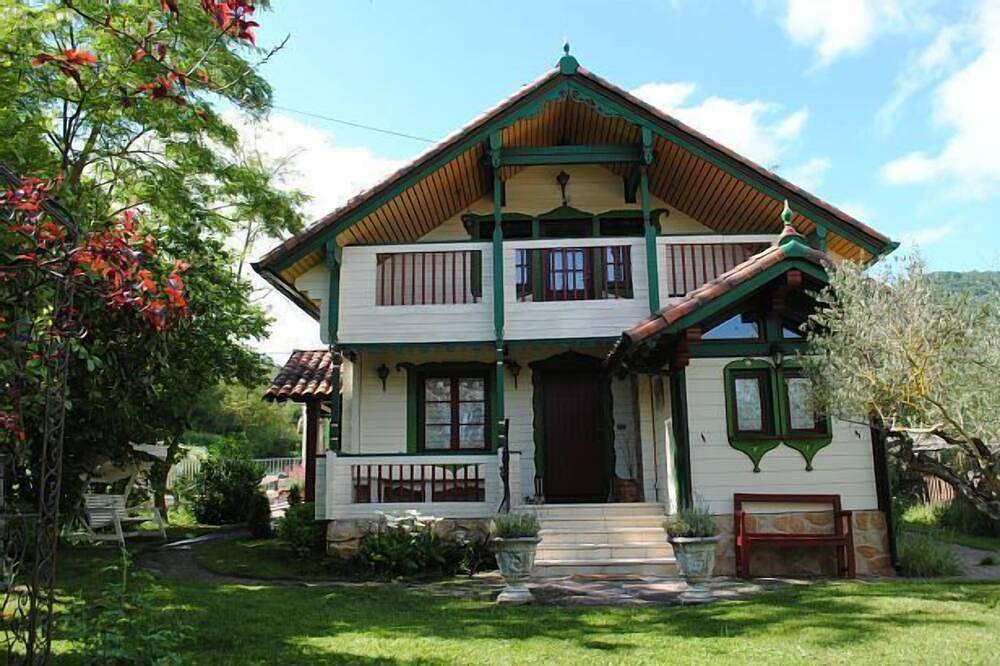 Gîte rural (location complète) La Casita del Río pour 7 - 9 personnes (demandez) in Arraia-Maeztu, Chaîne Cantabrique