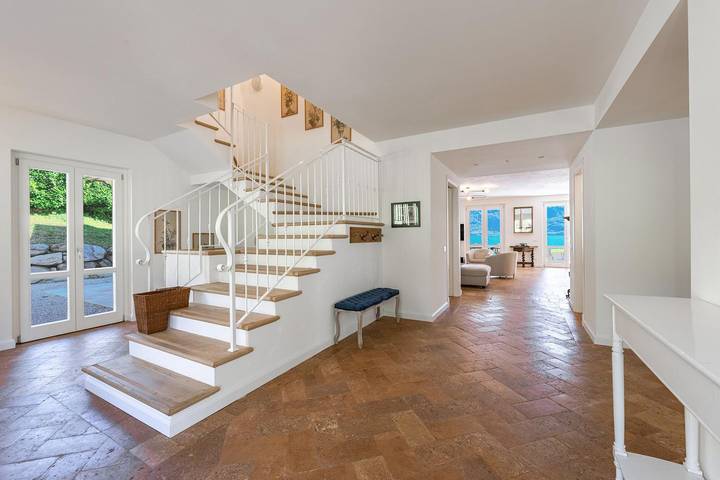 Ferienhaus für 14 Personen, mit Garten und Seeblick sowie Pool und Ausblick, mit Haustier in Pianello del Lario - 4