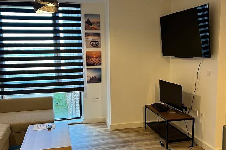 Apartment for 4 people in Luton