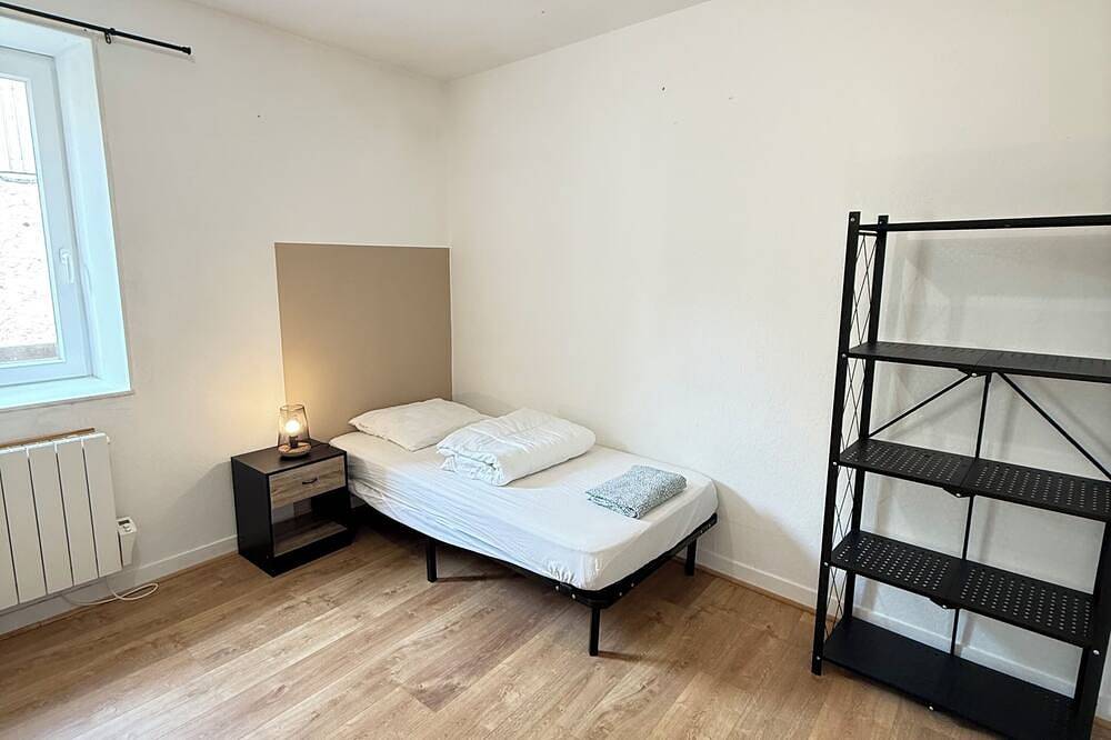 Ganze Wohnung, Town house 6p - Children's corner in Migné-Auxances, Vienne