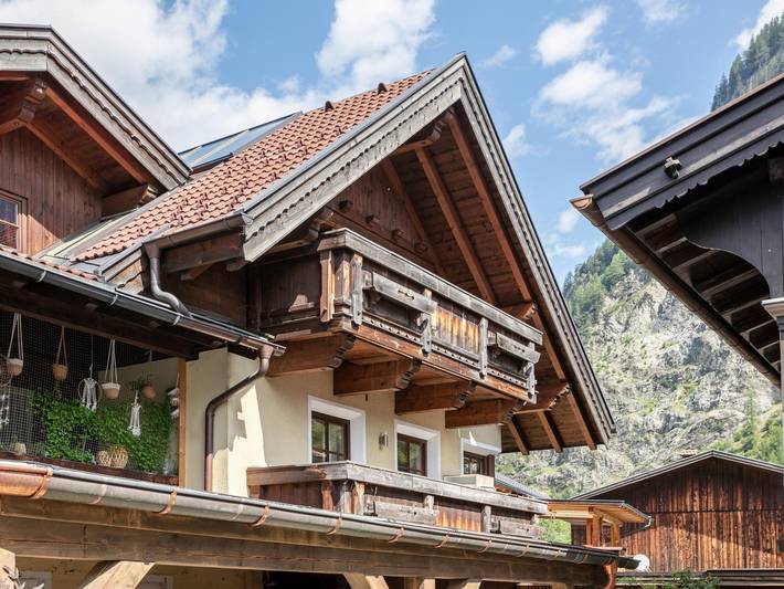 Ferienwohnung für 2 Personen, mit Balkon und Garten sowie Sauna in Huben