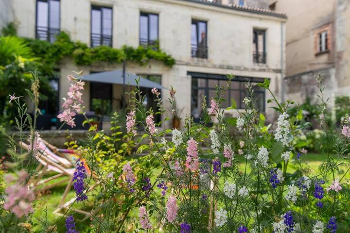 Chambre d’hôte pour 2 personnes, avec jacuzzi ainsi que jardin et sauna - 1
