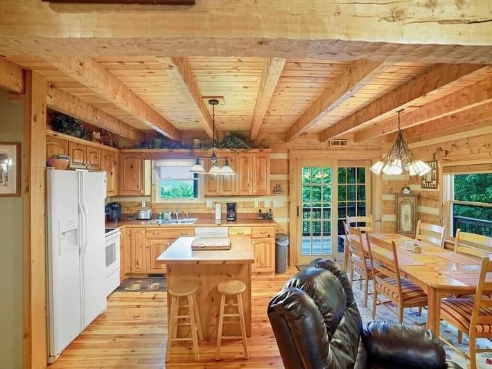 Blockhütte für 6 Personen, mit Balkon - 1