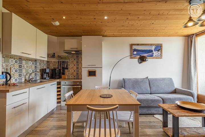 Gîte pour 4 personnes, avec Balcon dans Office De Tourisme De La Feclaz