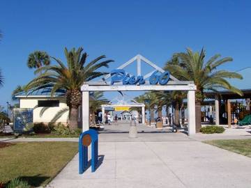 Apartment for 8 Guests in Clearwater Beach Island, Clearwater, Picture 3