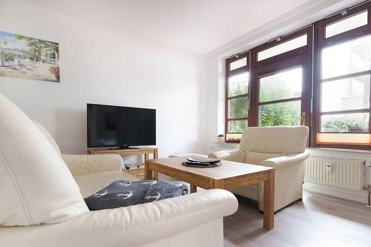 Bauernhof für 4 Personen, mit Terrasse in Laboe