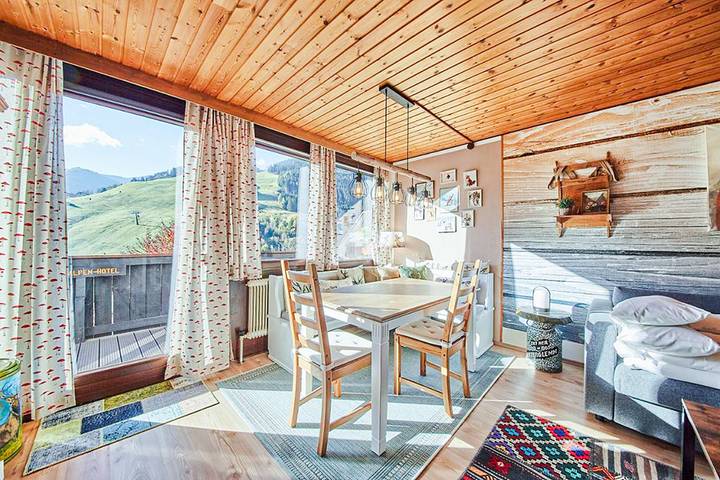Ganze Ferienwohnung, Appartment Pistenblick/Haus D in Hinterglemm, Saalbach-Hinterglemm