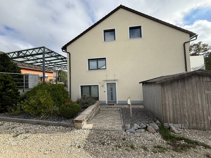 Ganze Wohnung, Ferienwohnung Steinbauer - Ferienwohnung Steinbauer - 110 m² in Wackersdorf, Ostbayern