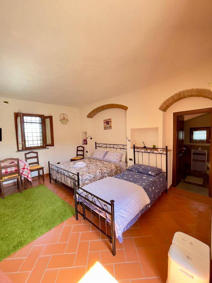 Superior Quadruple Room in Lastra a Signa, Prato Province