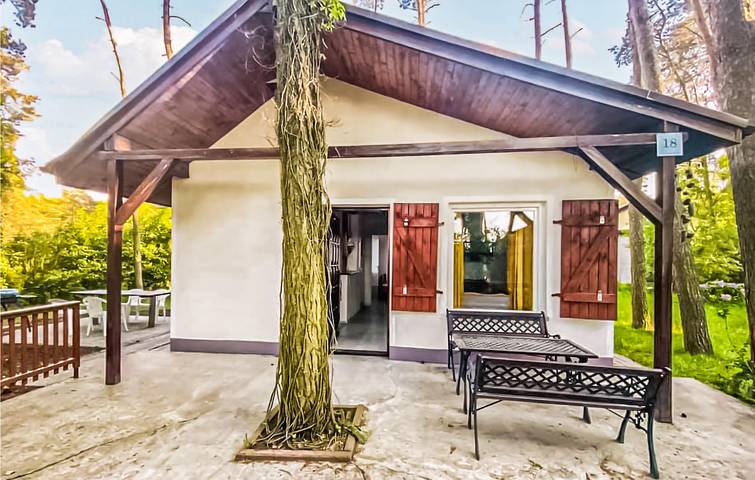 Ferienhaus für 4 Personen, mit Terrasse in Kujawien-Pommern