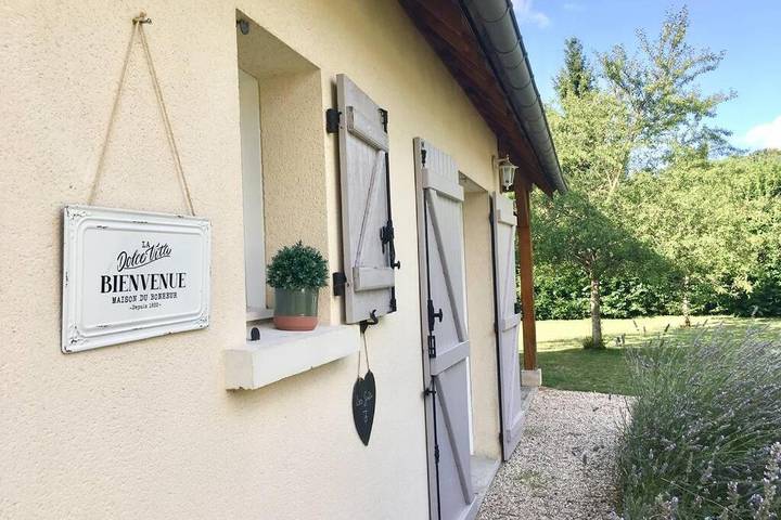Gîte pour 4 personnes, avec jardin à Fontaine-sous-Jouy