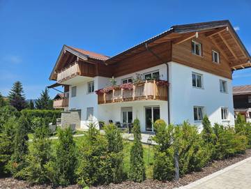 Ferienwohnung für 2 Personen, mit Ausblick und Balkon in Kreuth
