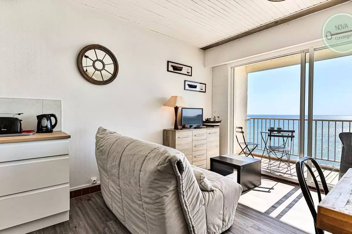Studio entier, Studio pour 2 Personnes in Saint-Gilles-Croix-de-Vie, Vallée de la Loire