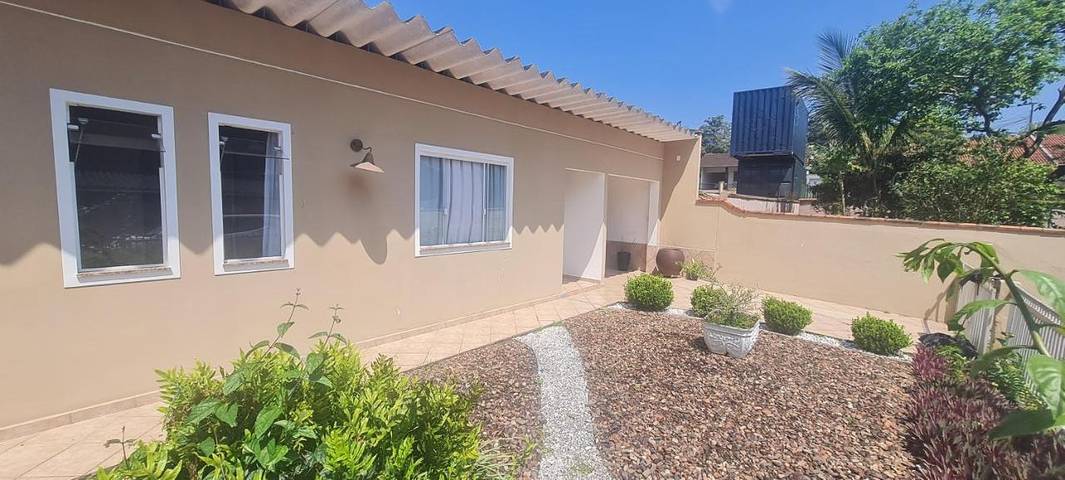 Apartamento para 2 personas, con jardín y vistas en Blumenau