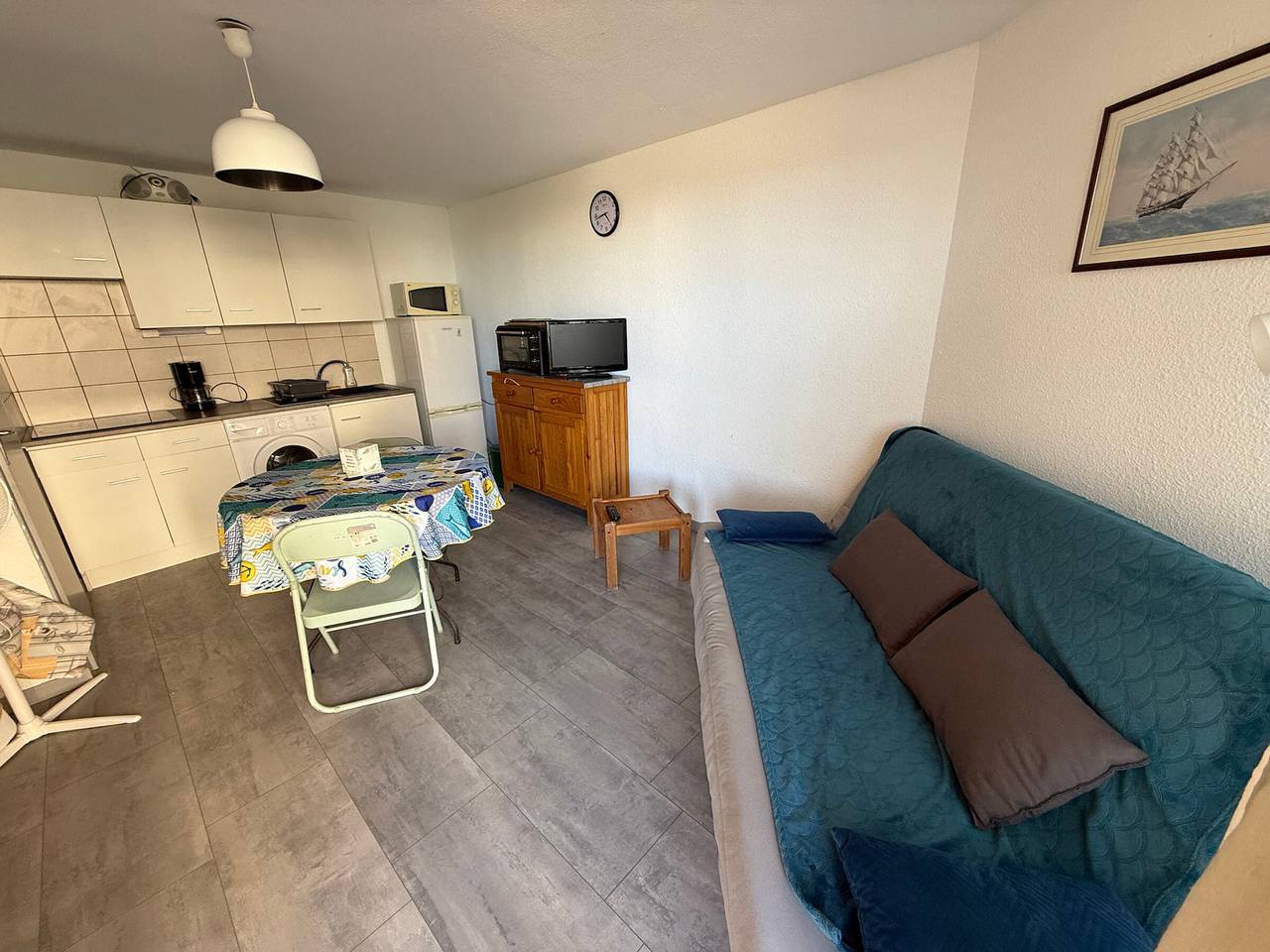 Ganze Wohnung, Gruissan: Gemütliche Wohnung für 6 Personen, 20m vom Strand in Gruissan (Ville), Gruissan