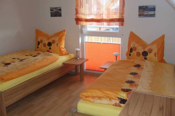 Ferienhaus für 6 Personen, mit Garten und Whirlpool sowie Balkon in Göhren-Lebbin - 4