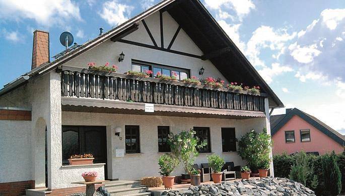 Ferienwohnung für 2 Personen, mit Terrasse an der Burg Eltz