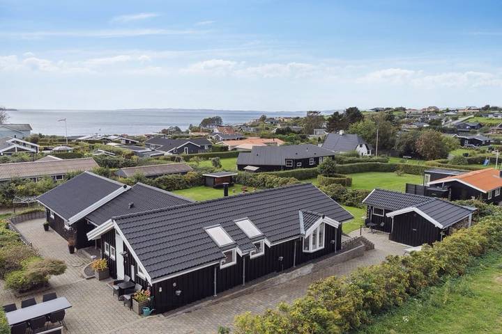 Ferienhaus für 6 Personen, mit Garten und Terrasse, kinderfreundlich in Egsmark Strand
