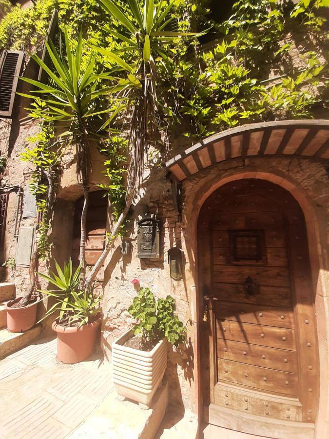 Double or Twin Room with Bathroom in Campiglia Marittima, Etruskische kust
