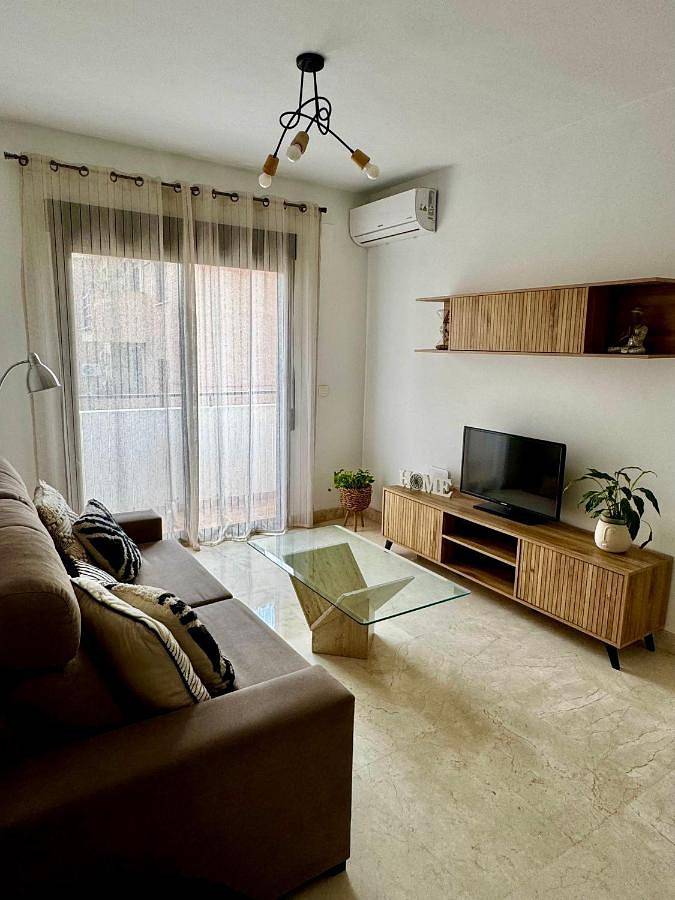 Apartamento de vacaciones para 6 personas, con vistas y balcón - 1
