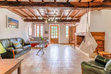 Gîte pour 10 Personnes dans Boulogne-sur-Gesse, Haute-Garonne, Photo 1