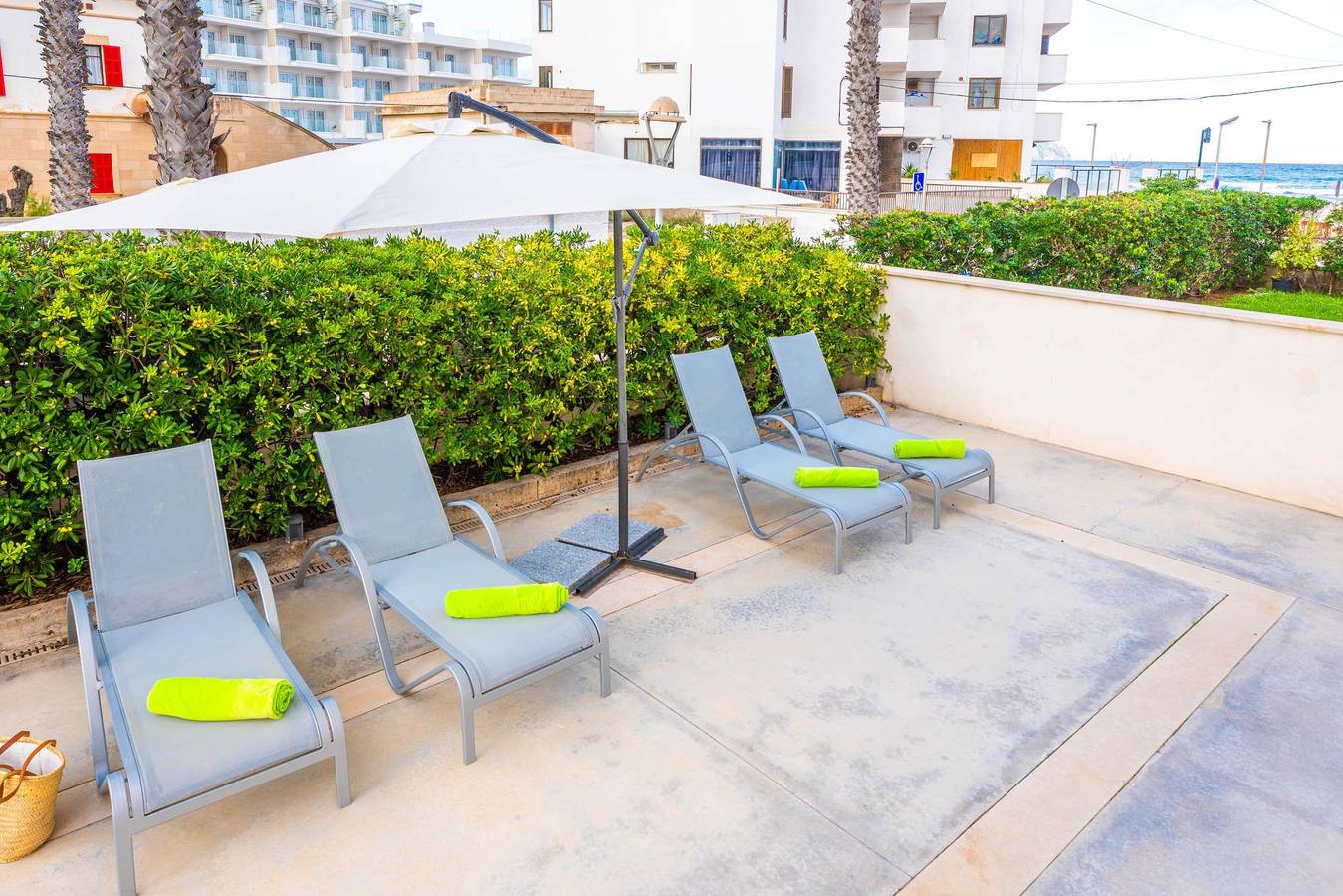 Ganze Ferienwohnung, Tugores Simó 2º A - Charmante Wohnung direkt am Strand in Can Picafort – Kostenloses Wlan in Can Picafort, Santa Margalida
