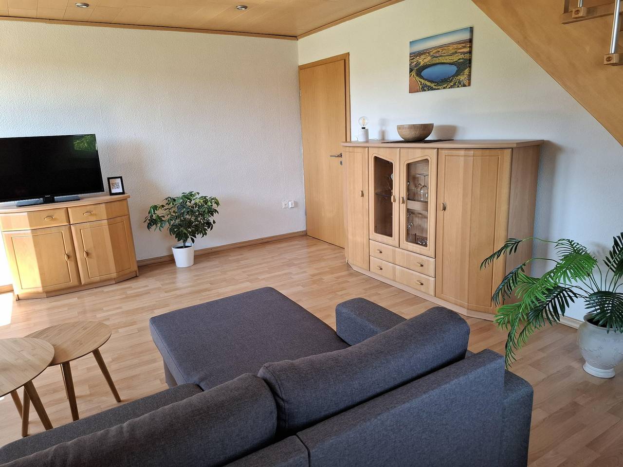 Ganze Ferienwohnung, Ferienwohnung Dusche/Wc bis 4 Personen in Winkel (Eifel), Vulkaneifel
