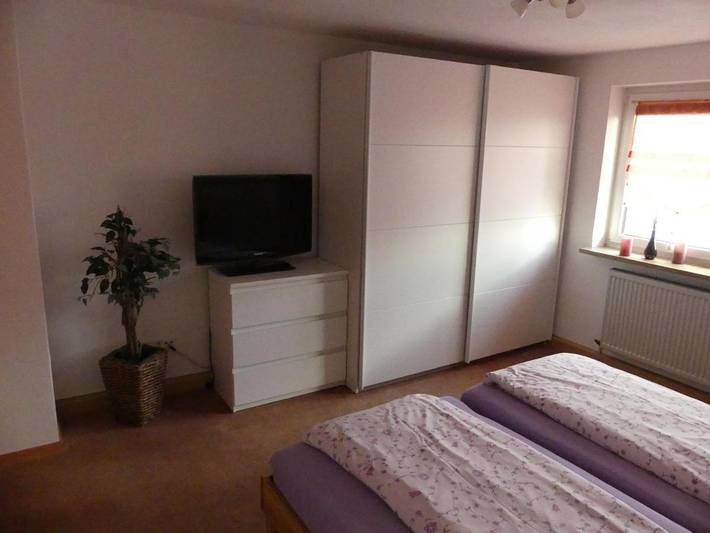 Ferienwohnung für 5 Personen, mit Balkon und Ausblick in Hohenpeißenberg - 4